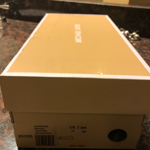 Ballet flats - Picture 3 of 3